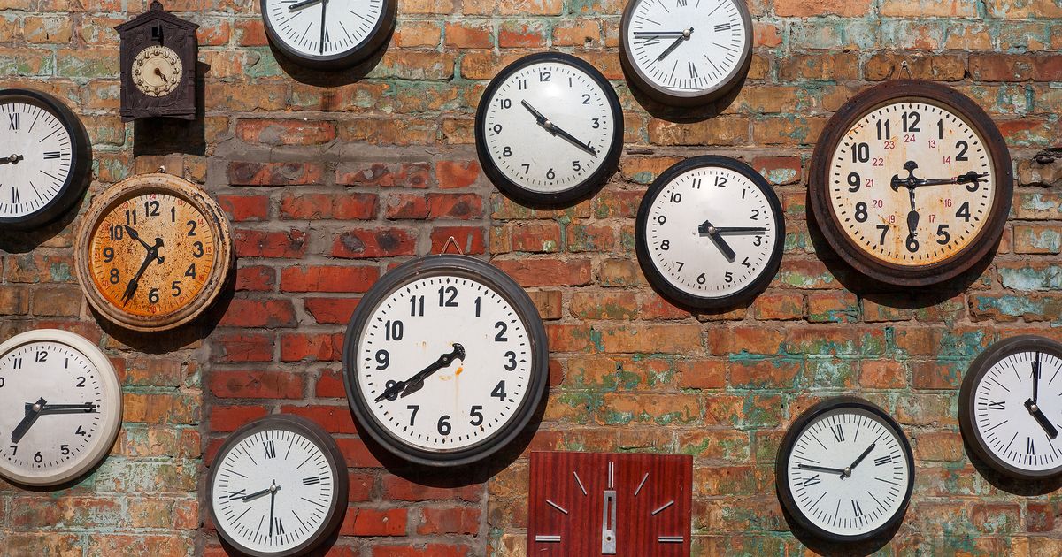 What time do the clocks go back tonight? Will cloc... Daylight saving